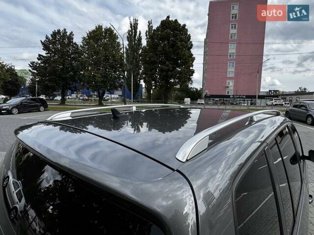 Серый Фольксваген Туран, объемом двигателя 2 л и пробегом 255 тыс. км за 14999 $, фото 26 на Automoto.ua
