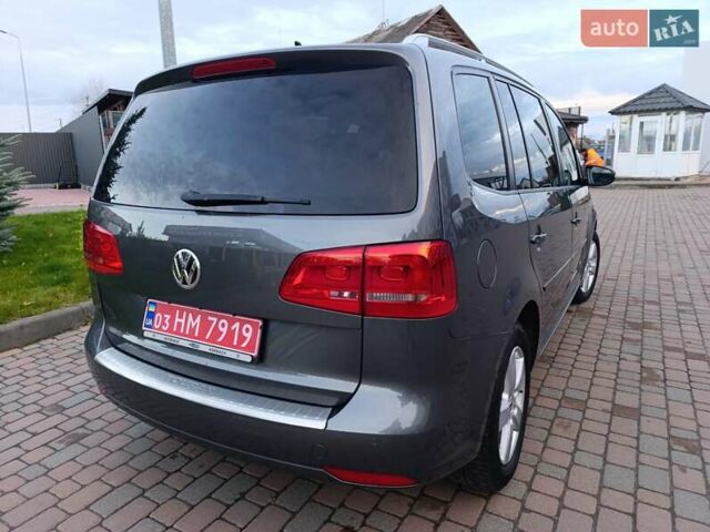 Сірий Фольксваген Туран, об'ємом двигуна 1.6 л та пробігом 228 тис. км за 11700 $, фото 70 на Automoto.ua