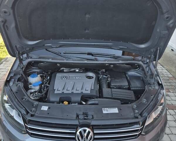 Сірий Фольксваген Туран, об'ємом двигуна 1.97 л та пробігом 268 тис. км за 13500 $, фото 50 на Automoto.ua