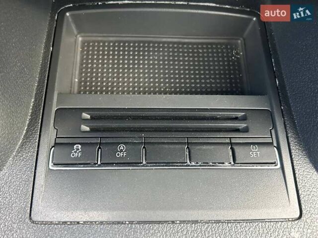 Серый Фольксваген Туран, объемом двигателя 1.6 л и пробегом 267 тыс. км за 11200 $, фото 22 на Automoto.ua