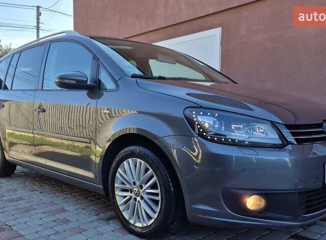 Сірий Фольксваген Туран, об'ємом двигуна 1.97 л та пробігом 268 тис. км за 13500 $, фото 24 на Automoto.ua