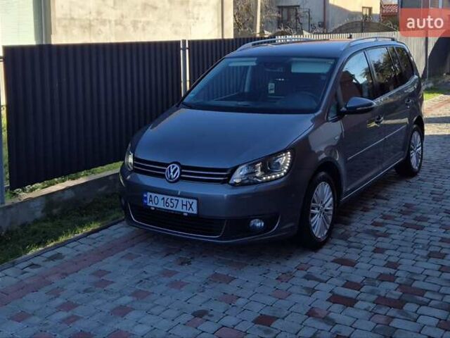 Сірий Фольксваген Туран, об'ємом двигуна 1.97 л та пробігом 268 тис. км за 13500 $, фото 1 на Automoto.ua