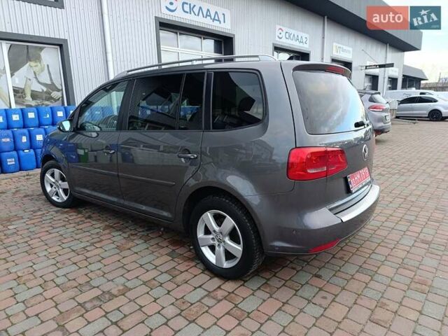Сірий Фольксваген Туран, об'ємом двигуна 1.6 л та пробігом 228 тис. км за 11700 $, фото 62 на Automoto.ua