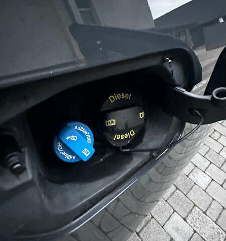 Сірий Фольксваген Туран, об'ємом двигуна 1.97 л та пробігом 317 тис. км за 15200 $, фото 6 на Automoto.ua