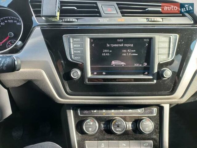 Серый Фольксваген Туран, объемом двигателя 1.6 л и пробегом 240 тыс. км за 14950 $, фото 12 на Automoto.ua