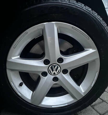 Сірий Фольксваген Туран, об'ємом двигуна 1.97 л та пробігом 317 тис. км за 15200 $, фото 31 на Automoto.ua