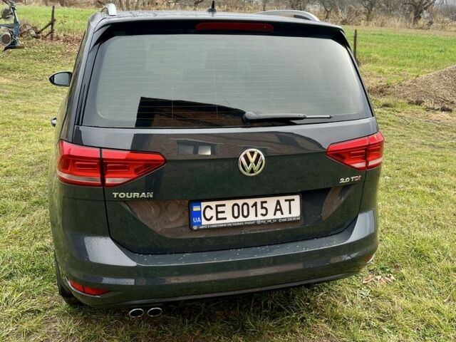 Сірий Фольксваген Туран, об'ємом двигуна 2 л та пробігом 279 тис. км за 18300 $, фото 4 на Automoto.ua