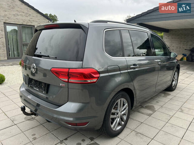 Серый Фольксваген Туран, объемом двигателя 1.6 л и пробегом 275 тыс. км за 14300 $, фото 4 на Automoto.ua
