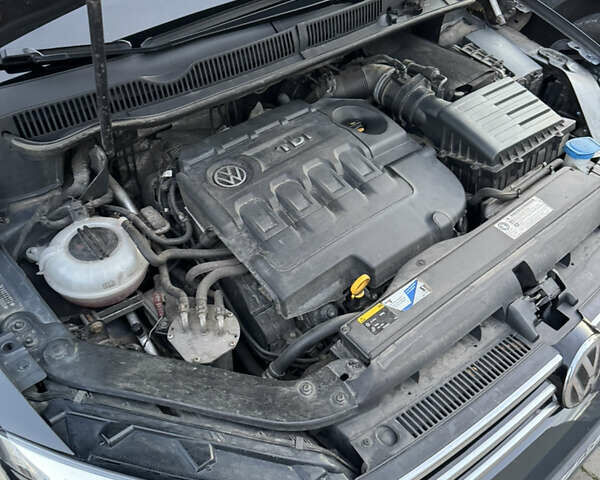 Сірий Фольксваген Туран, об'ємом двигуна 1.97 л та пробігом 268 тис. км за 16500 $, фото 24 на Automoto.ua