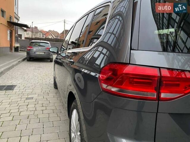 Серый Фольксваген Туран, объемом двигателя 1.97 л и пробегом 198 тыс. км за 20300 $, фото 39 на Automoto.ua