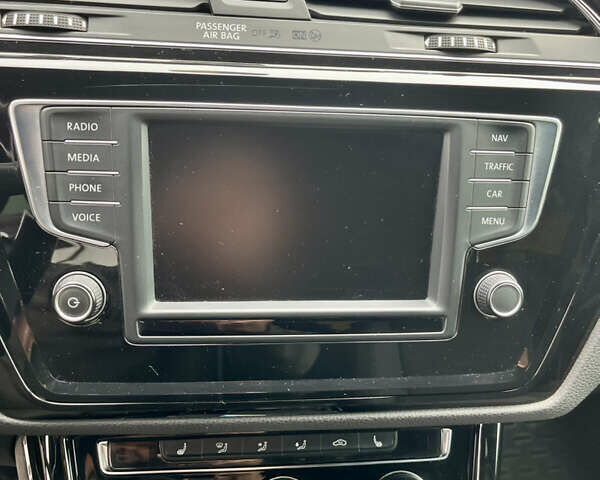 Сірий Фольксваген Туран, об'ємом двигуна 1.97 л та пробігом 279 тис. км за 18300 $, фото 12 на Automoto.ua