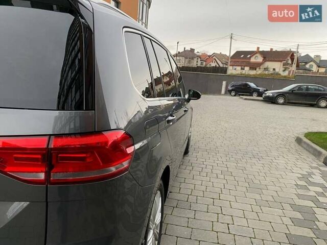 Серый Фольксваген Туран, объемом двигателя 1.97 л и пробегом 198 тыс. км за 20300 $, фото 40 на Automoto.ua