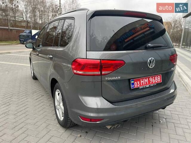 Серый Фольксваген Туран, объемом двигателя 1.97 л и пробегом 280 тыс. км за 14400 $, фото 6 на Automoto.ua