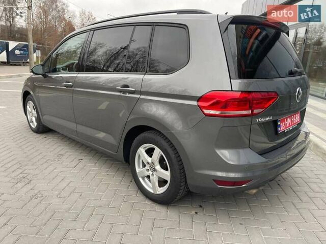 Серый Фольксваген Туран, объемом двигателя 1.97 л и пробегом 280 тыс. км за 14400 $, фото 4 на Automoto.ua