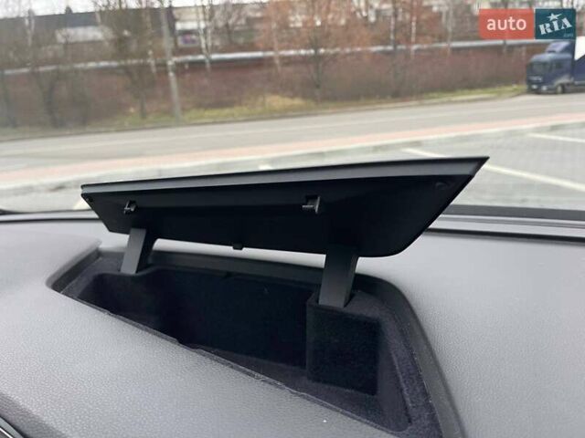 Серый Фольксваген Туран, объемом двигателя 1.97 л и пробегом 280 тыс. км за 14400 $, фото 37 на Automoto.ua