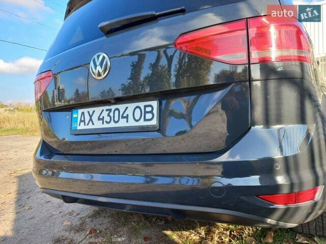 Серый Фольксваген Туран, объемом двигателя 1.6 л и пробегом 240 тыс. км за 14950 $, фото 6 на Automoto.ua