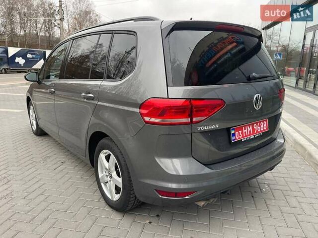 Серый Фольксваген Туран, объемом двигателя 1.97 л и пробегом 280 тыс. км за 14400 $, фото 5 на Automoto.ua