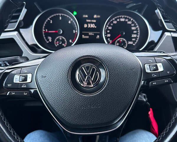 Сірий Фольксваген Туран, об'ємом двигуна 1.97 л та пробігом 317 тис. км за 15200 $, фото 16 на Automoto.ua