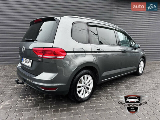 Серый Фольксваген Туран, объемом двигателя 1.6 л и пробегом 246 тыс. км за 14700 $, фото 1 на Automoto.ua
