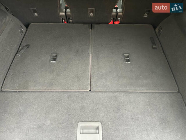 Серый Фольксваген Туран, объемом двигателя 1.6 л и пробегом 218 тыс. км за 14599 $, фото 12 на Automoto.ua