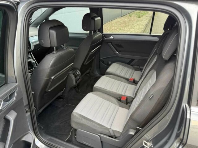 Серый Фольксваген Туран, объемом двигателя 2 л и пробегом 51 тыс. км за 8000 $, фото 11 на Automoto.ua