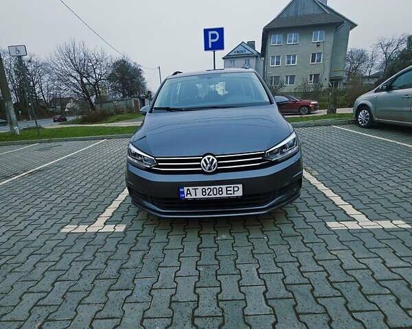 Серый Фольксваген Туран, объемом двигателя 1.97 л и пробегом 220 тыс. км за 18300 $, фото 4 на Automoto.ua