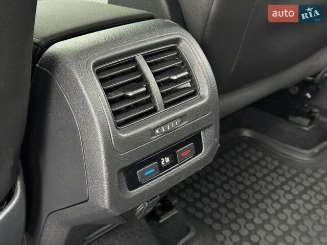 Сірий Фольксваген Туран, об'ємом двигуна 2 л та пробігом 280 тис. км за 15900 $, фото 50 на Automoto.ua