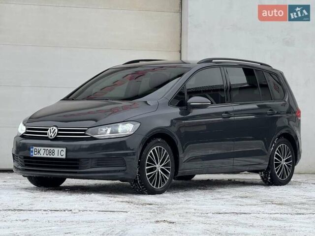 Сірий Фольксваген Туран, об'ємом двигуна 2 л та пробігом 280 тис. км за 15900 $, фото 11 на Automoto.ua