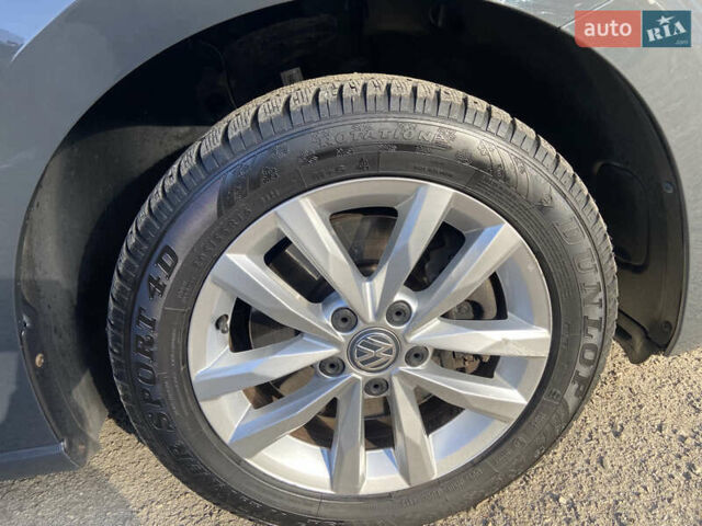 Серый Фольксваген Туран, объемом двигателя 1.6 л и пробегом 210 тыс. км за 16400 $, фото 21 на Automoto.ua