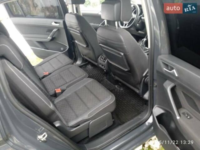 Серый Фольксваген Туран, объемом двигателя 1.97 л и пробегом 276 тыс. км за 17900 $, фото 11 на Automoto.ua