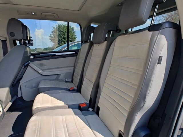 Серый Фольксваген Туран, объемом двигателя 2 л и пробегом 78 тыс. км за 14200 $, фото 5 на Automoto.ua