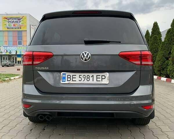 Сірий Фольксваген Туран, об'ємом двигуна 1.97 л та пробігом 246 тис. км за 20000 $, фото 10 на Automoto.ua