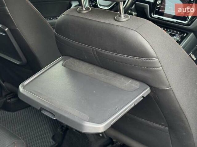 Серый Фольксваген Туран, объемом двигателя 2 л и пробегом 240 тыс. км за 17300 $, фото 43 на Automoto.ua