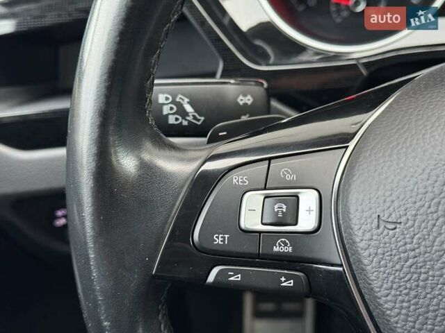 Серый Фольксваген Туран, объемом двигателя 2 л и пробегом 240 тыс. км за 17300 $, фото 31 на Automoto.ua