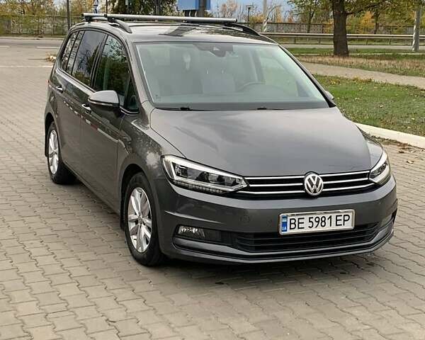 Сірий Фольксваген Туран, об'ємом двигуна 1.97 л та пробігом 246 тис. км за 20000 $, фото 17 на Automoto.ua