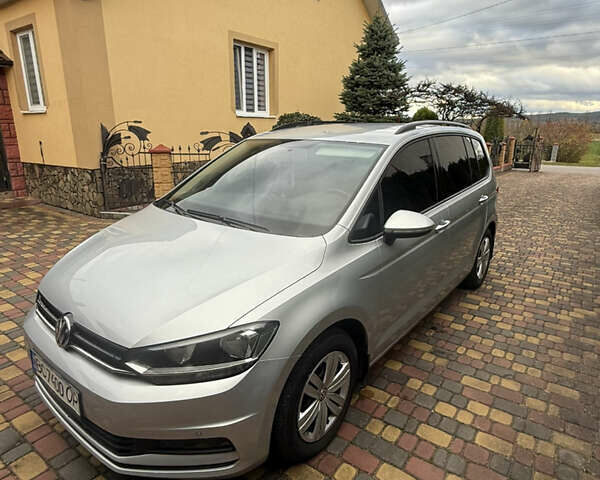 Серый Фольксваген Туран, объемом двигателя 1.6 л и пробегом 174 тыс. км за 14800 $, фото 5 на Automoto.ua