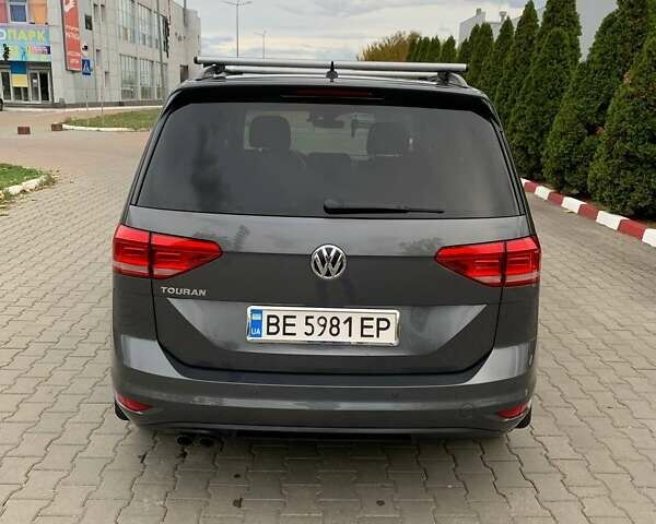 Сірий Фольксваген Туран, об'ємом двигуна 1.97 л та пробігом 246 тис. км за 20000 $, фото 12 на Automoto.ua