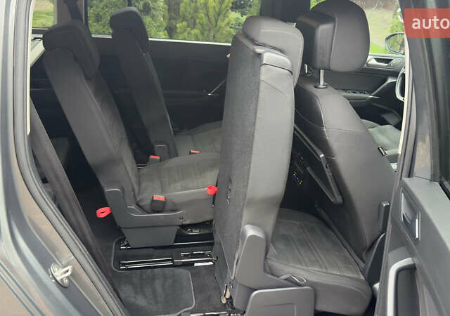 Серый Фольксваген Туран, объемом двигателя 1.97 л и пробегом 278 тыс. км за 18700 $, фото 57 на Automoto.ua