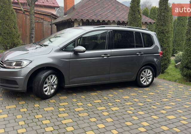 Серый Фольксваген Туран, объемом двигателя 1.97 л и пробегом 278 тыс. км за 18700 $, фото 15 на Automoto.ua