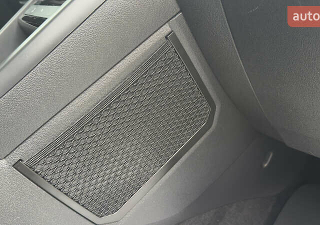 Серый Фольксваген Туран, объемом двигателя 1.97 л и пробегом 278 тыс. км за 18700 $, фото 72 на Automoto.ua