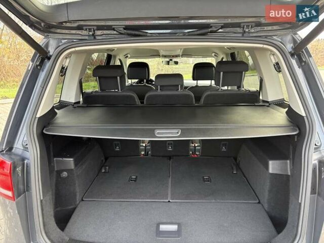 Серый Фольксваген Туран, объемом двигателя 1.97 л и пробегом 231 тыс. км за 18650 $, фото 34 на Automoto.ua