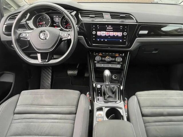 Серый Фольксваген Туран, объемом двигателя 1.5 л и пробегом 35 тыс. км за 7500 $, фото 7 на Automoto.ua