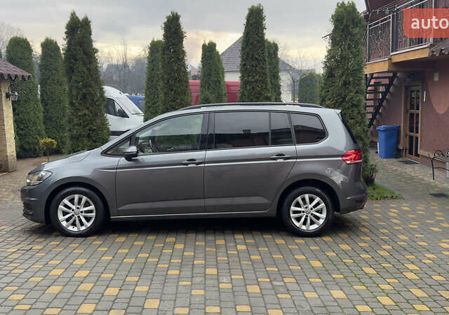 Серый Фольксваген Туран, объемом двигателя 1.97 л и пробегом 278 тыс. км за 18700 $, фото 4 на Automoto.ua