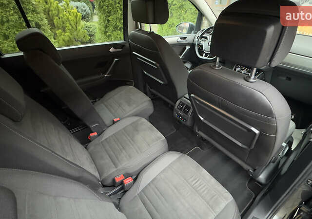 Серый Фольксваген Туран, объемом двигателя 1.97 л и пробегом 278 тыс. км за 18700 $, фото 51 на Automoto.ua