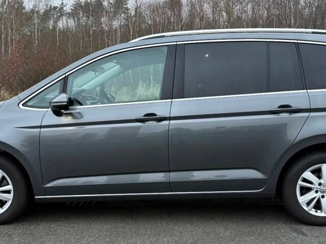Сірий Фольксваген Туран, об'ємом двигуна 1.5 л та пробігом 36 тис. км за 7300 $, фото 3 на Automoto.ua