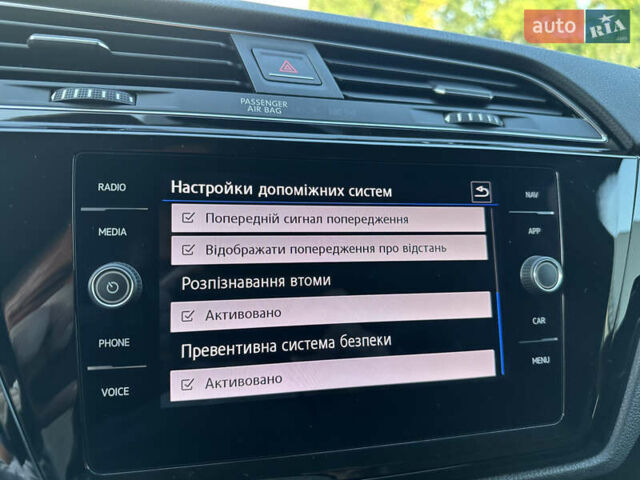 Серый Фольксваген Туран, объемом двигателя 2 л и пробегом 236 тыс. км за 20500 $, фото 71 на Automoto.ua