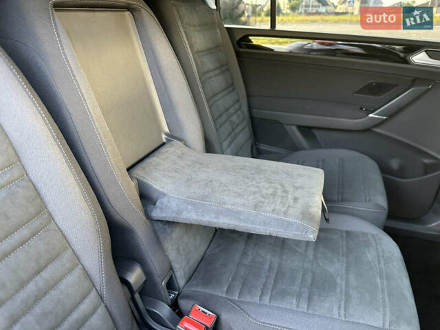 Серый Фольксваген Туран, объемом двигателя 2 л и пробегом 236 тыс. км за 20500 $, фото 49 на Automoto.ua