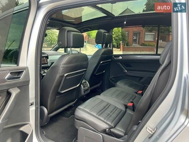 Серый Фольксваген Туран, объемом двигателя 1.5 л и пробегом 101 тыс. км за 15000 $, фото 13 на Automoto.ua