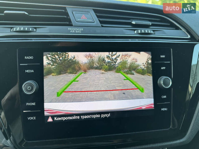 Серый Фольксваген Туран, объемом двигателя 2 л и пробегом 236 тыс. км за 20500 $, фото 72 на Automoto.ua