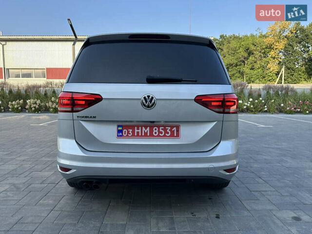 Серый Фольксваген Туран, объемом двигателя 2 л и пробегом 236 тыс. км за 20500 $, фото 11 на Automoto.ua